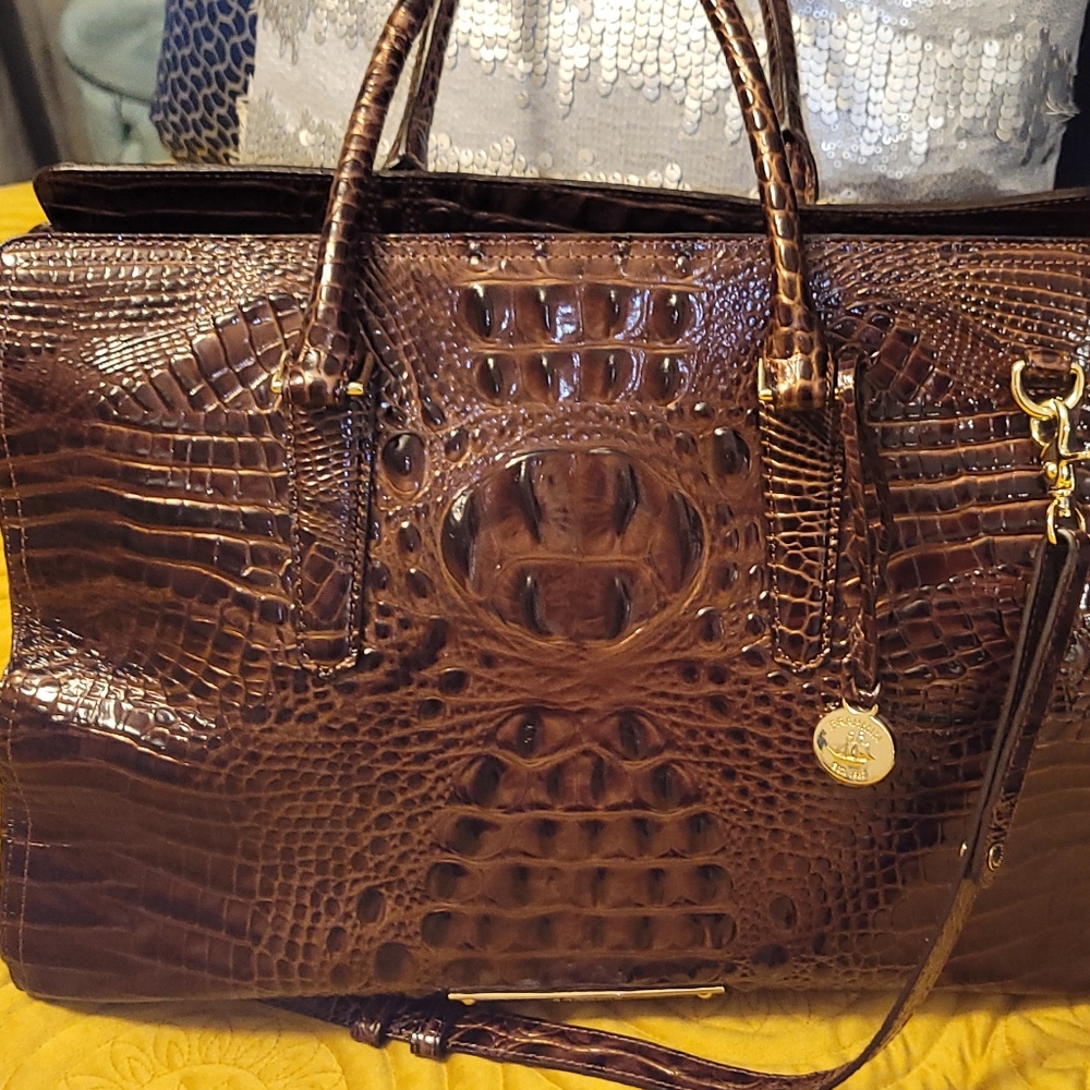 Brahmin Finley--Chestnut Melbourne